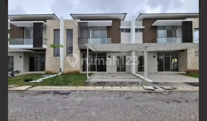 For Sale House Pik 2 Size 10X15 Boulevard Main Road, Tangerang