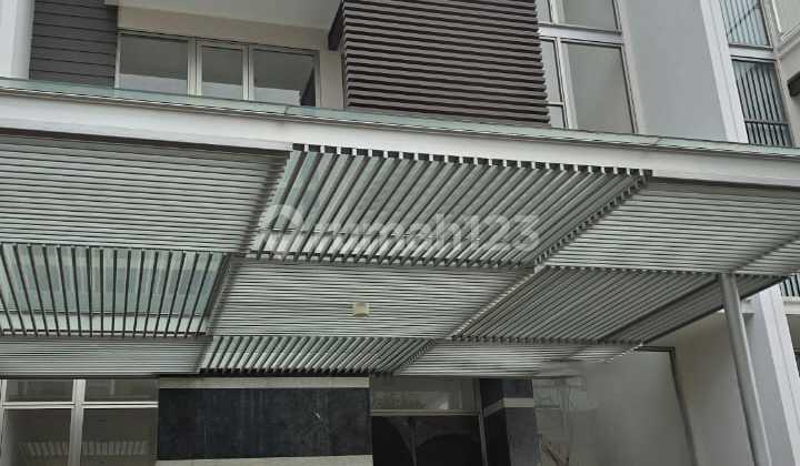 Dijual Rumah Cluster Mozard Boulevard PIK Uk 8x20 m² at Jakarta Utara 
 1