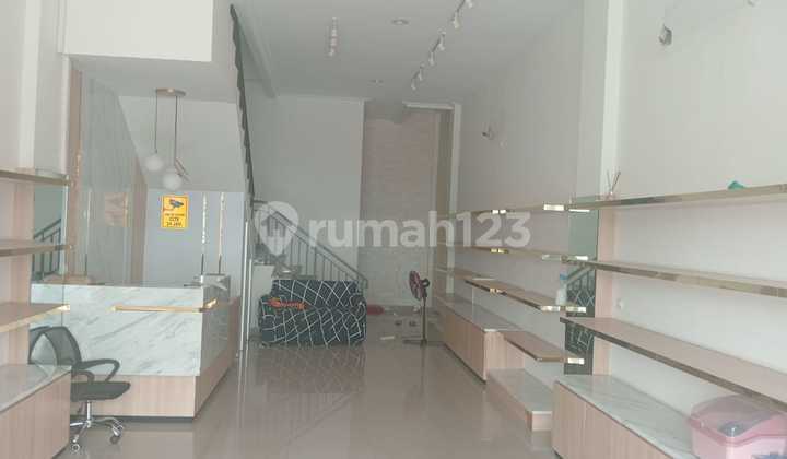 For Rent: Shophouse at PIK Golf Island near Pantjoran, a bustling and dense area in North Jakarta PIK, North Jakarta.