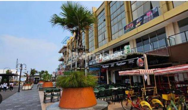 For Rent: Shop House at PIK Beachview Batavia Golf Island, 2 Fronts with Sea and Street View in North Jakarta For Rent: Shop House at PIK Beachview Batavia Golf Island, 2 Fronts with Sea and Street View in North Jakarta