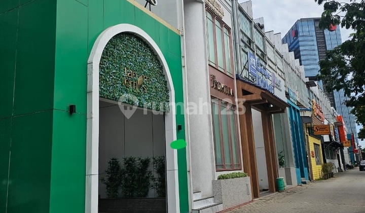 For Rent: Twin Shophouse at PIK Garden House, Main Road, suitable for Showroom, Office, Restaurant in North Jakarta
