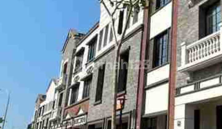 Disewa Ruko Pik2 Osaka 3Lt Jalan Utama Best Location