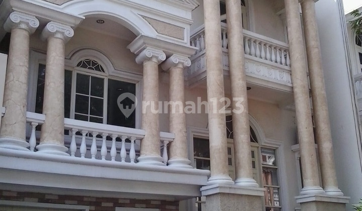 For Rent Rome Cluster House 3 Floors Size 10X25 M2 in North Jakarta 1