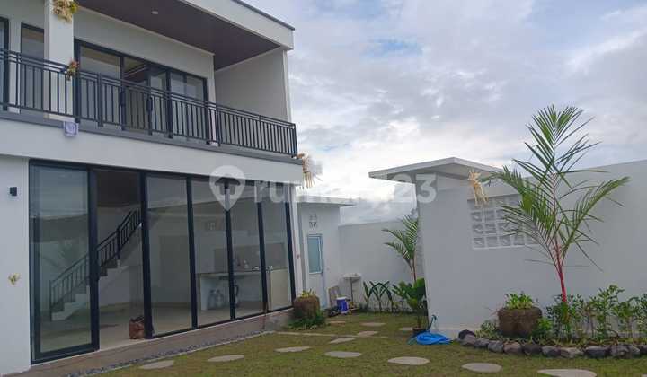 Affordable Villa for Rent at Pantai Lima Munggu Beach Location