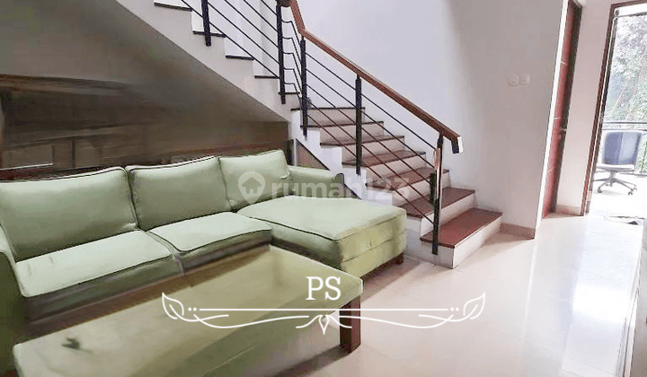 Rumah Bagus Semi Furnished Cilandak Jakarta Selatan 2