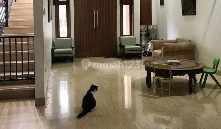 Dijual Rumah 2 Lantai di Kebagusan Jakarta Selatan 2