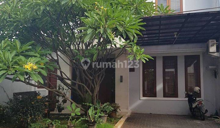 Dijual Rumah 2 Lantai Siap Huni di Cirendeu Residence 1