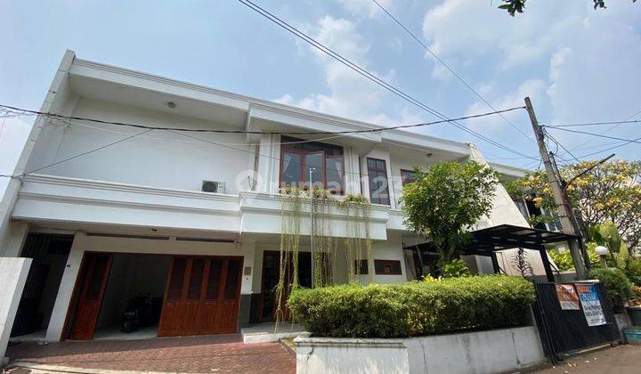 Dijual Rumah 2 Lantai Bagus Semi Furnished di Cipete 1