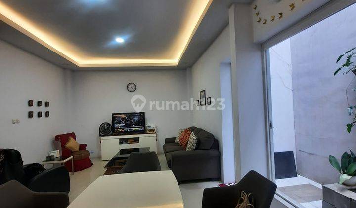 Dijual Rumah Keren Lokasi Strategis di Cilandak Fatmawati, Jaksel 1