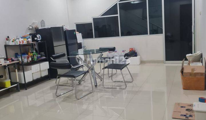 Disewakan ruko Furnish rapi bersih di komplek ruko permata kota, angke jakarta barat 1