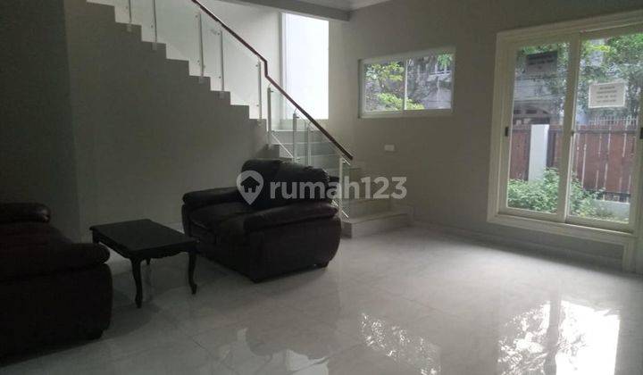 Dijual Cepat Rumah Rapi Siap Huni di Taman Surya 5 Jakarta Barat 1