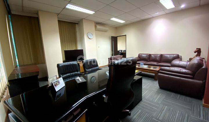 Dijual Gedung Perkantoran di Pejaten Barat Jakarta Selatan 2