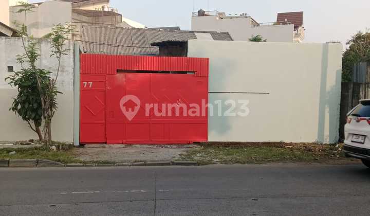 Dijual / Disewakan Tanah Luas 336 M2 Area Komersil Pinggir Jalan Raya di Kembangan Jakarta Barat