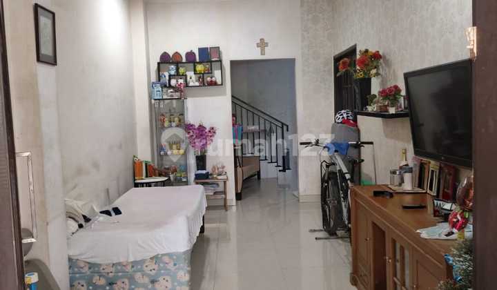 Dijual rumah uk 6x20 di perum villa taman bandara , dadap tangerang  1