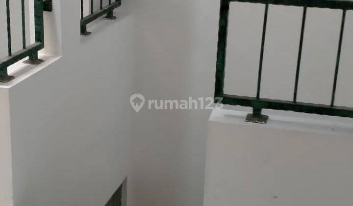 Dijual Cepat Rumah Rapi Siap Huni di Komp Permata Taman Palem Pegadungan Jakarta Barat 2