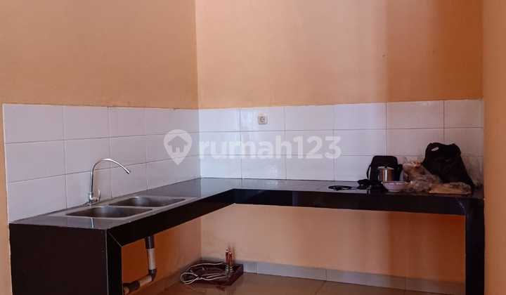 Disewakan Rumah Modern Minimalis Rapi Siap Huni Uk 5X16 di Citra Garden 5 Jakarta Barat 2