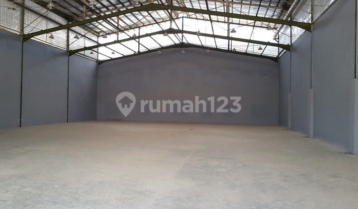 Disewakan Gudang Siap Pakai Luas 578 M2 di Bogor Jawa Barat Disewakan Gudang Siap Pakai Luas 578 M2 di Bogor Jawa Barat