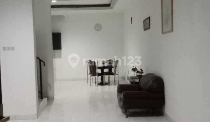 Rumah 2 ½ lantai ukuran 5,5x19 di Citra Garden 1 - jakarta barat 