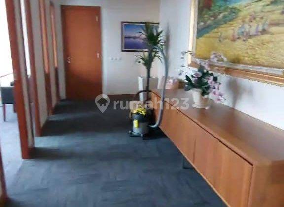 Disewakan office space di SOHO Capital lantai 38 grogol jakarta barat 2