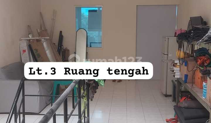 Ready-to-use Shop House for Quick Sale at Permata Taman Palem, West Jakarta 2