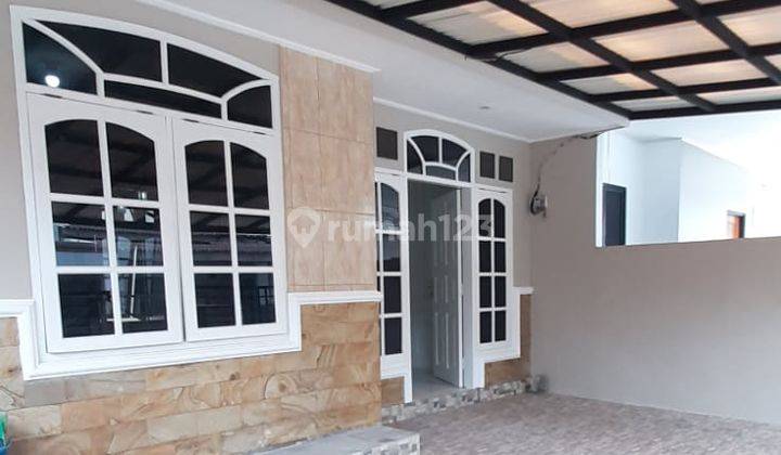 Dijual Rumah Siap Huni Rapi Bersih Di Nusaloka, Bsd 1