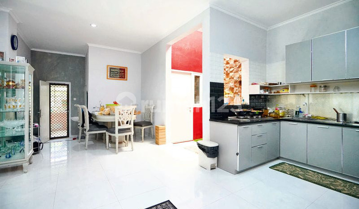 Dijual Rumah The Pavilion Bsd Dekat Akses Tol, Stasiun KRL 2