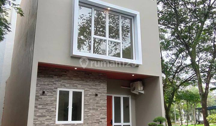 Rumah 3 Lantai, Greenwich Cluster Whelford Bsd 1