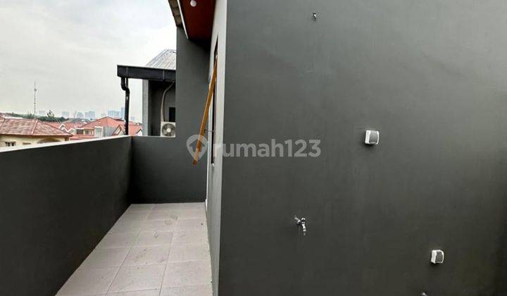 Dijual Rumah Sutera Flamboyan, Alam Sutera 2