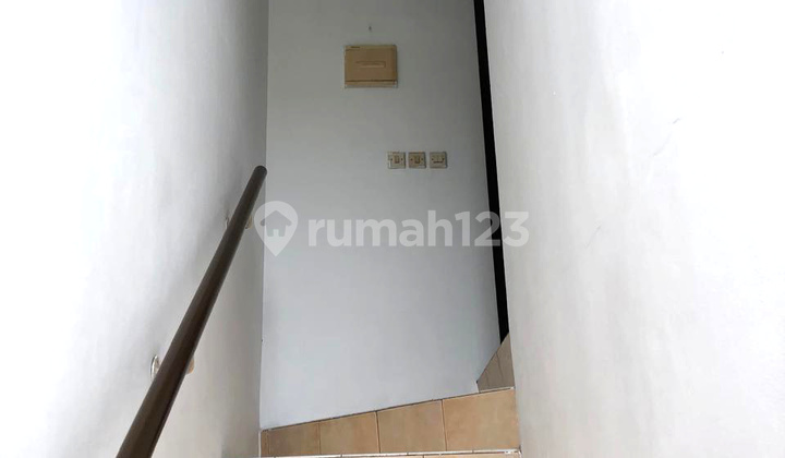 Disewa Rumah 2 lantai dekat pusat Kuliner Permata Lippo Karawaci 2