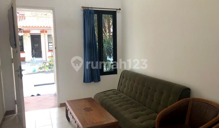 Disewa Rumah Rapi Taman Parahyangan Lippo Karawaci