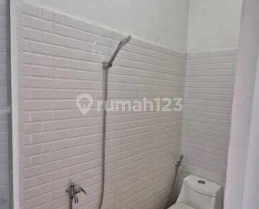 For Sale: Ready-to-Occupy Boarding House in Cimone, Karawaci 2