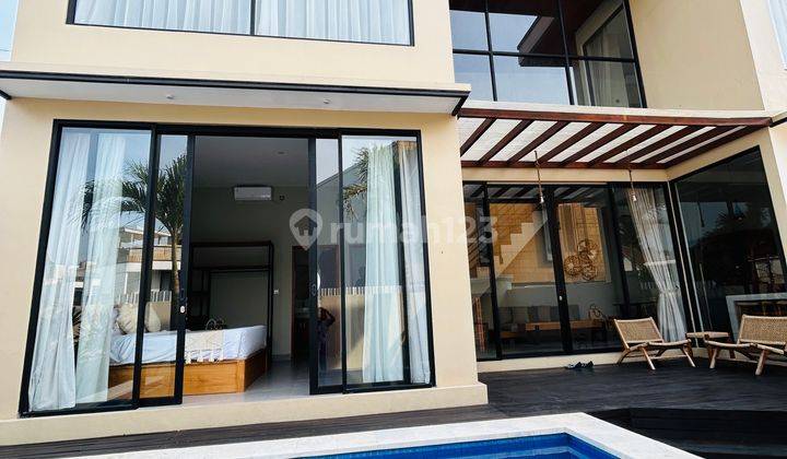 3 Big Bedroom, Contemporary Modern Style Villa Ready For 20 Years Lease, Canggu, Pererenan, Full Furnished  1