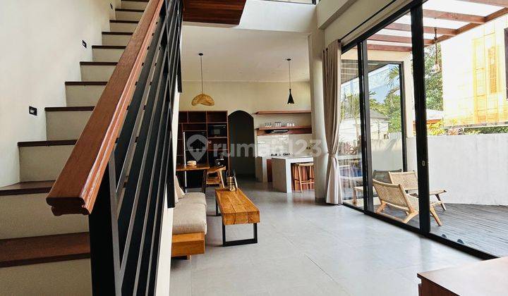 3 Big Bedroom, Contemporary Modern Style Villa Ready For 20 Years Lease, Canggu, Pererenan, Full Furnished  2