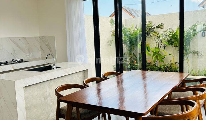 Located In A Quiet Area. Beautiful Homey Modern Stylish Of 3 Bedroom Brand Villa For Rent 2