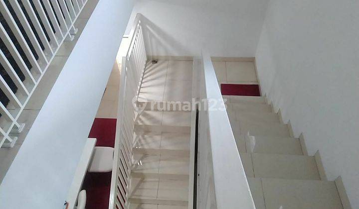 Rumah Full Furnished Lokasi Strategis di Buah Batu Turangga  2