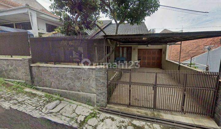 Rumah Siap Huni di dalam komplek di Cigadung Bandung Kota