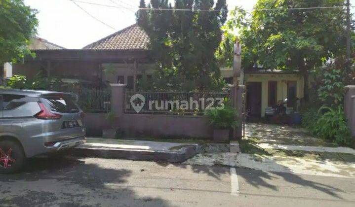 Rumah Asri Nyaman Sertifikat Hak Milik di Sayap Riau , Bandung 1