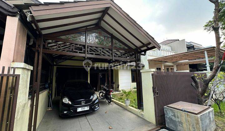 Rumah Terawat Siap Huni di Komplek Elite Kawaluyaan Indah 1