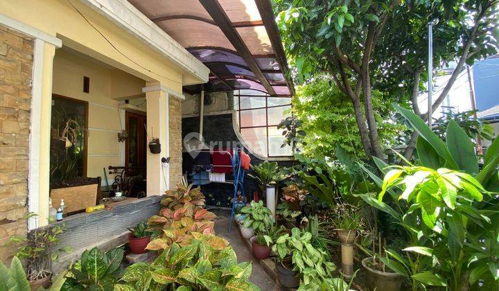 Rumah 2 Lantai Unfurnished Sertifikat Hak Milik Antapani, Bandung 2