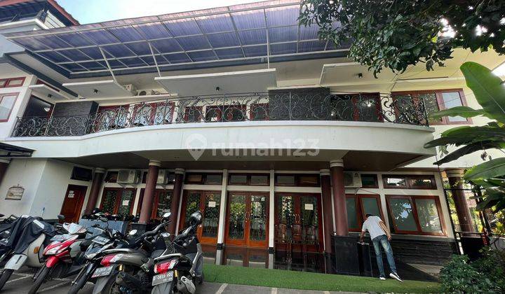 Rumah Kantor Mewah 3 Lantai Lokasi Strategis di Cisitu Dago  1