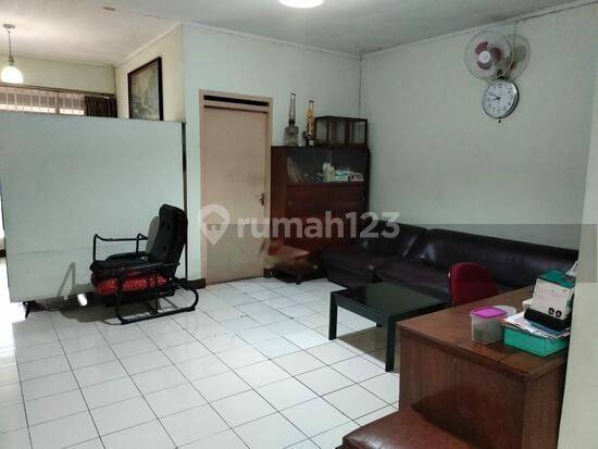 Jual Rumah Siap Huni di Komplek Sayap Soekarno Hatta 1