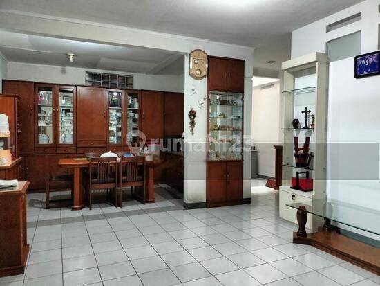 Jual Rumah Kos Strategis di Sayap Braga Bandung 1