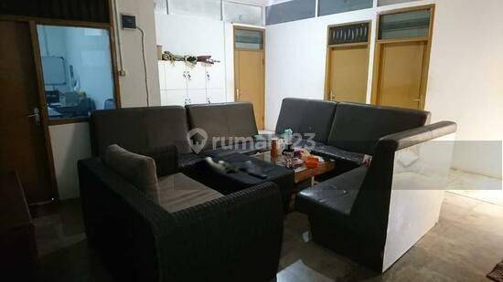 Dijual Rumah Tengah Kota Cocok Untuk Kantor Dan Usaha 1