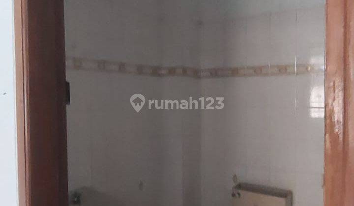 Jual Rumah Tinggal 2 Lantai Siap Huni Antapani 2