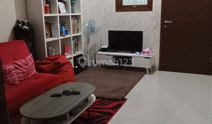 Rumah Tinggal Mungil Siap Huni Komplek Derwati Mas