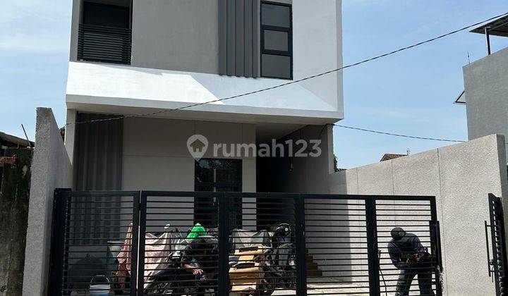 Jual Rumah Baru 2 Lantai Minimalis Modern Sayap Buah Batu 2