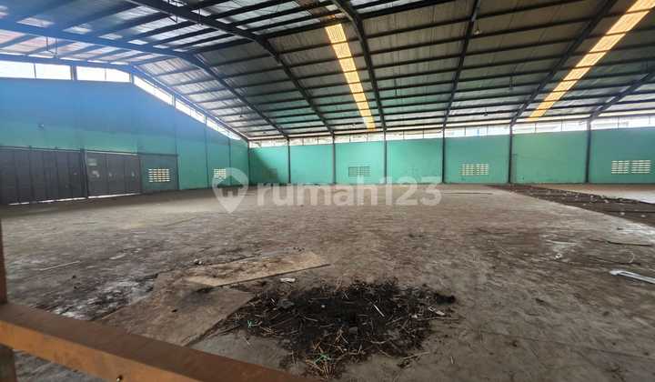 Ready-to-Use Warehouse Near Toll and Container Access in Gede Bage Ready-to-Use Warehouse Near Toll and Container Access in Gede Bage