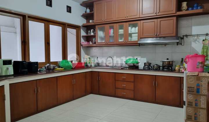 Ready-to-Occupy Asri House Semi-Furnished Pasteur Wing 2