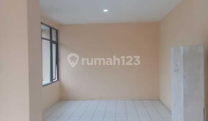 Shop House Suitable for Bank, Office, Business Near Kopo Toll Road 2
