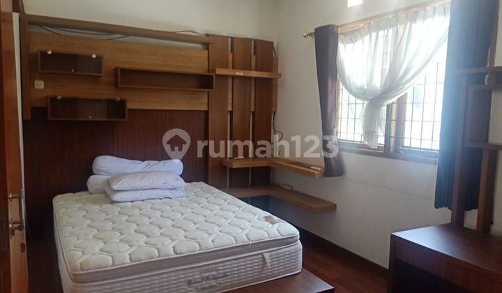 Rumah Minimalis Modern Siap Huni di Komplek Setraduta